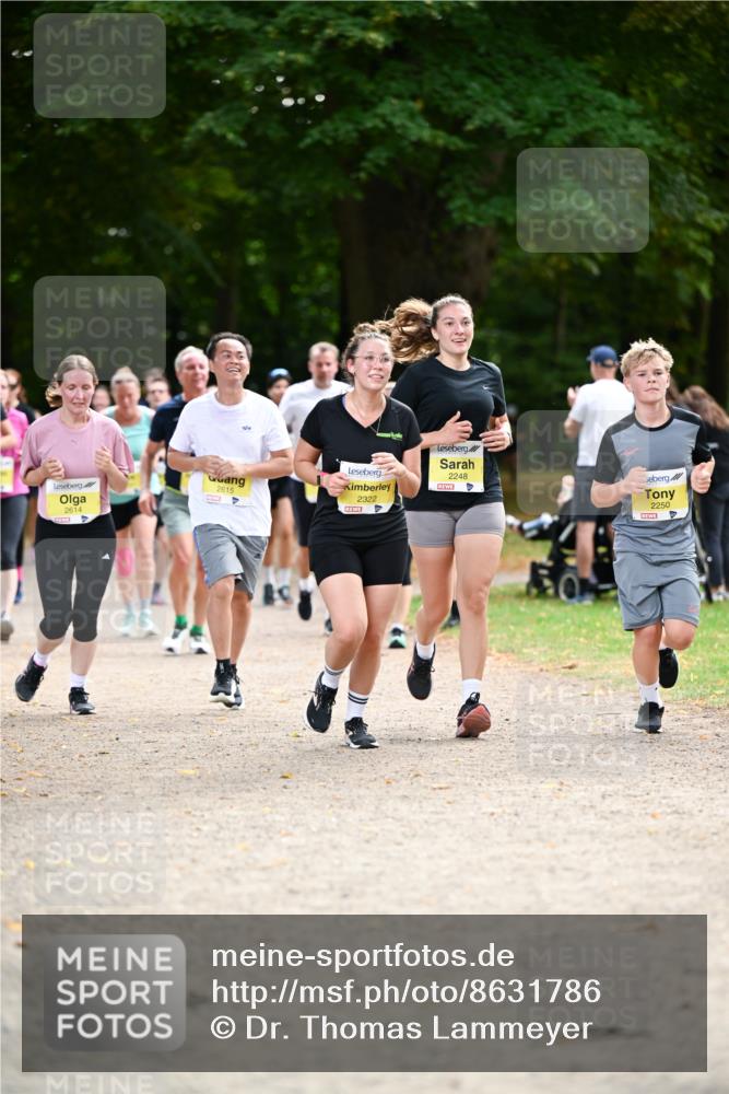 31.08.2025 - 21. Blankeneser Heldenlauf Dr. Thomas Lammeyer http://msf.ph/oto/8631786 31.08.2025 10:18:32 Laufen 2614, 2615, 2322, 2248, 2250 meine-sportfotos.de