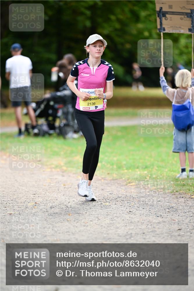 31.08.2025 - 21. Blankeneser Heldenlauf Dr. Thomas Lammeyer http://msf.ph/oto/8632040 31.08.2025 10:19:30 Laufen 2136 meine-sportfotos.de