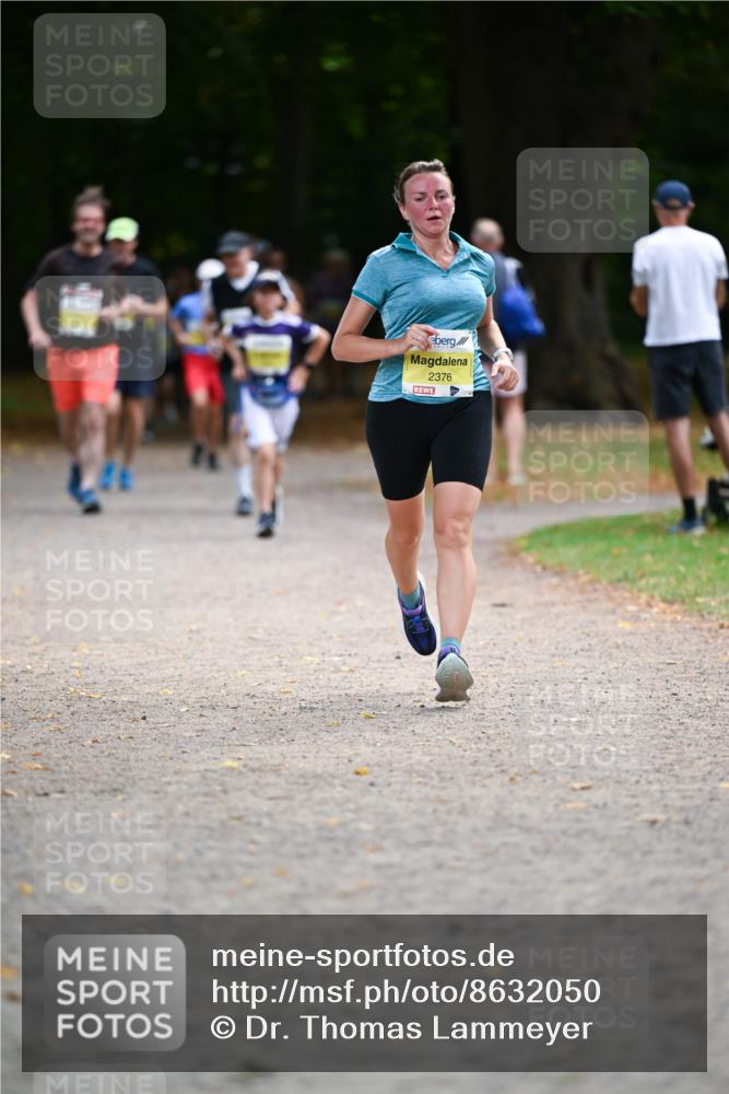 31.08.2025 - 21. Blankeneser Heldenlauf Dr. Thomas Lammeyer http://msf.ph/oto/8632050 31.08.2025 10:19:33 Laufen 2376 meine-sportfotos.de