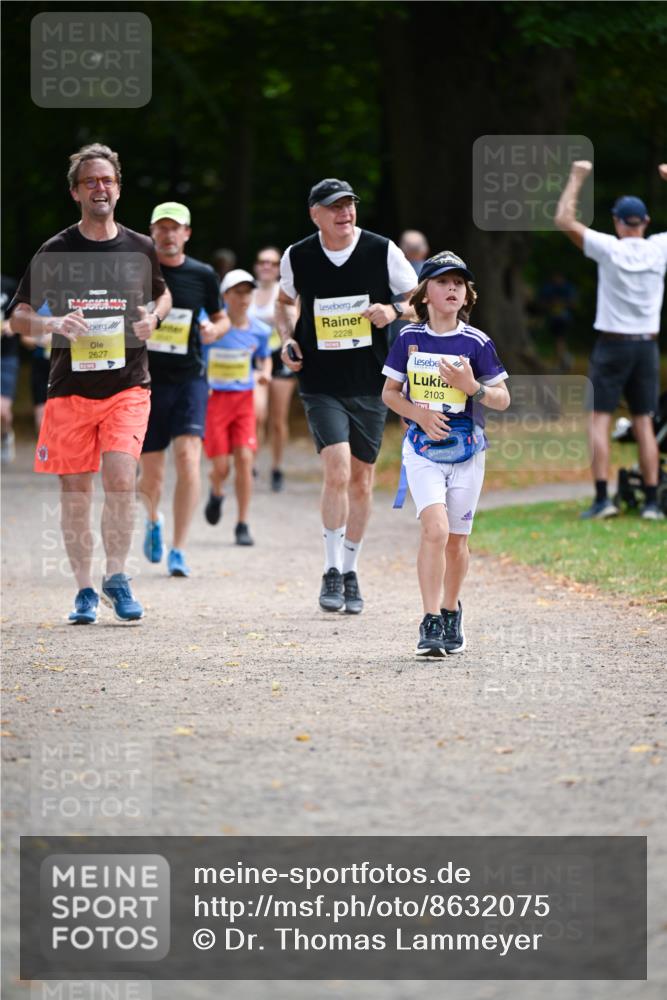 31.08.2025 - 21. Blankeneser Heldenlauf Dr. Thomas Lammeyer http://msf.ph/oto/8632075 31.08.2025 10:19:38 Laufen 2627, 2228, 2103 meine-sportfotos.de