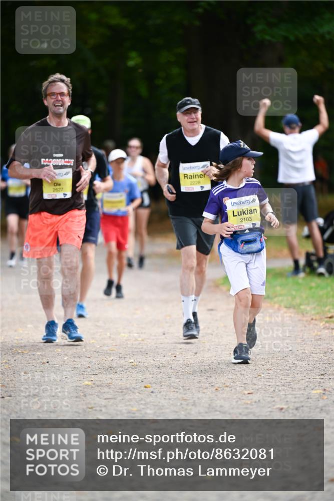 31.08.2025 - 21. Blankeneser Heldenlauf Dr. Thomas Lammeyer http://msf.ph/oto/8632081 31.08.2025 10:19:39 Laufen 2627, 2228, 2103, 10 meine-sportfotos.de