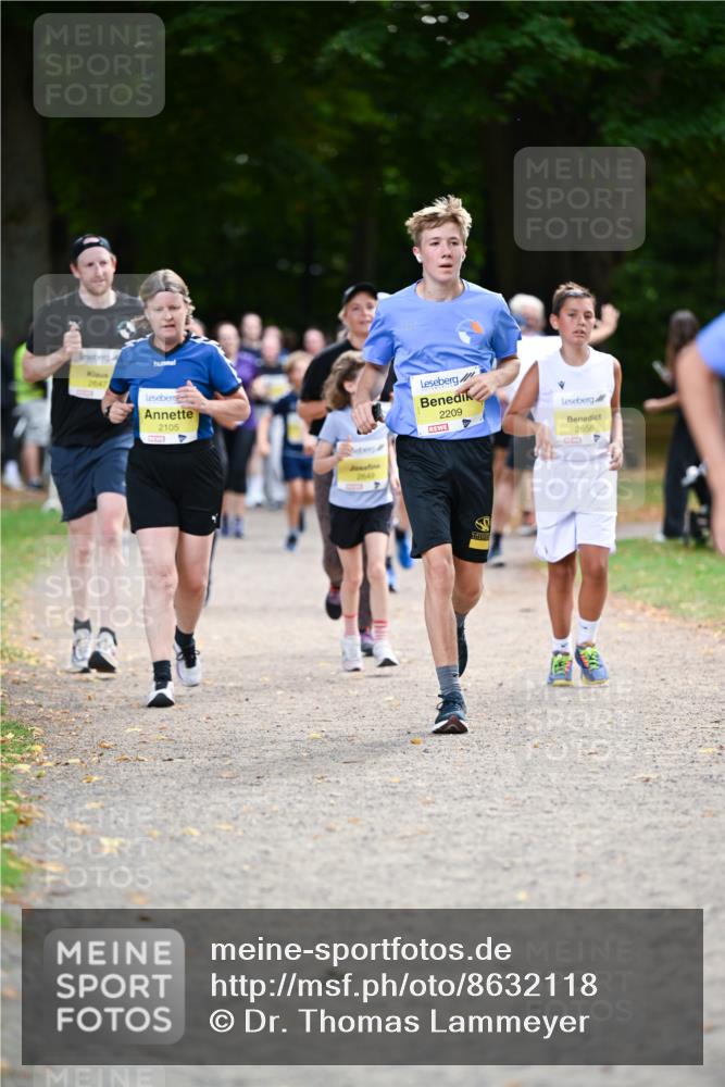 31.08.2025 - 21. Blankeneser Heldenlauf Dr. Thomas Lammeyer http://msf.ph/oto/8632118 31.08.2025 10:19:47 Laufen 4, 2647, 2105, 2649, 2209, 2658 meine-sportfotos.de