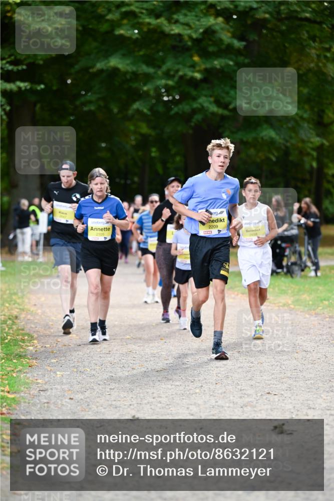 31.08.2025 - 21. Blankeneser Heldenlauf Dr. Thomas Lammeyer http://msf.ph/oto/8632121 31.08.2025 10:19:48 Laufen 2547, 2105, 2209, 2658 meine-sportfotos.de