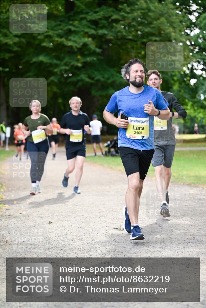 31.08.2025 - 21. Blankeneser Heldenlauf Dr. Thomas Lammeyer http://msf.ph/oto/8632219 31.08.2025 10:20:07 Laufen 2405, 2687 meine-sportfotos.de