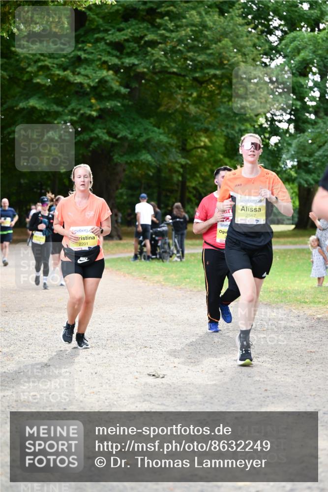 31.08.2025 - 21. Blankeneser Heldenlauf Dr. Thomas Lammeyer http://msf.ph/oto/8632249 31.08.2025 10:20:15 Laufen 2201, 2567 meine-sportfotos.de