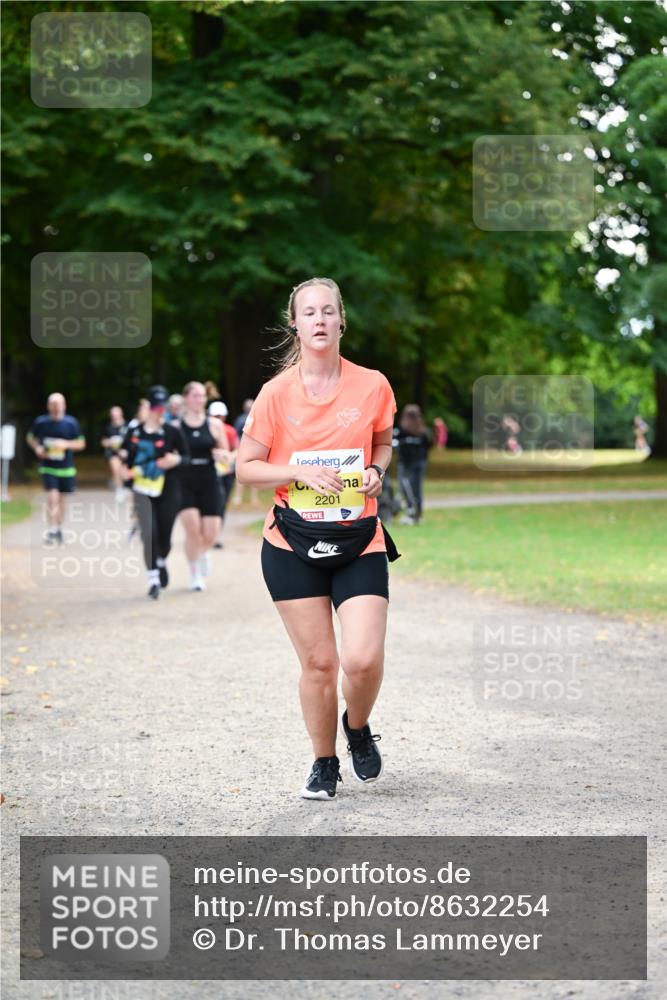 31.08.2025 - 21. Blankeneser Heldenlauf Dr. Thomas Lammeyer http://msf.ph/oto/8632254 31.08.2025 10:20:16 Laufen 2201 meine-sportfotos.de