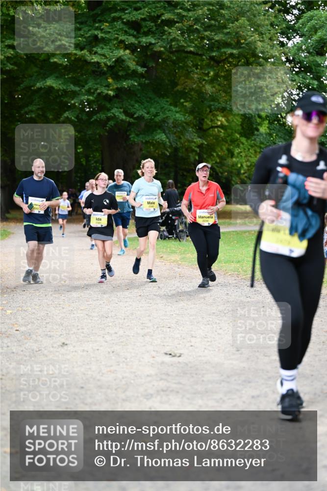 31.08.2025 - 21. Blankeneser Heldenlauf Dr. Thomas Lammeyer http://msf.ph/oto/8632283 31.08.2025 10:20:21 Laufen 2581, 2580 meine-sportfotos.de