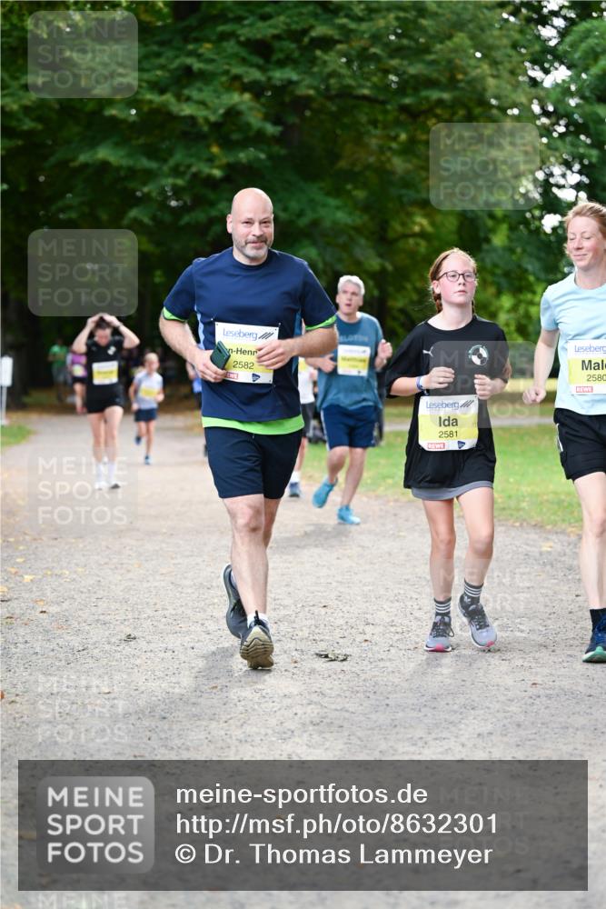 31.08.2025 - 21. Blankeneser Heldenlauf Dr. Thomas Lammeyer http://msf.ph/oto/8632301 31.08.2025 10:20:25 Laufen 2582, 2581, 2580 meine-sportfotos.de