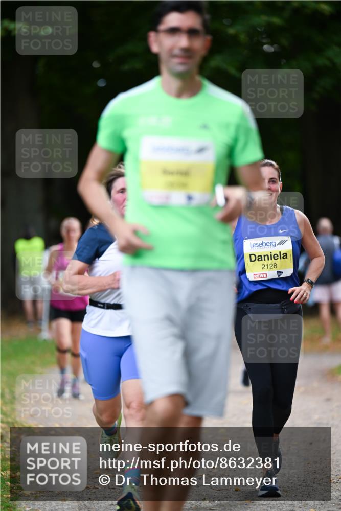 31.08.2025 - 21. Blankeneser Heldenlauf Dr. Thomas Lammeyer http://msf.ph/oto/8632381 31.08.2025 10:20:47 Laufen 2128 meine-sportfotos.de