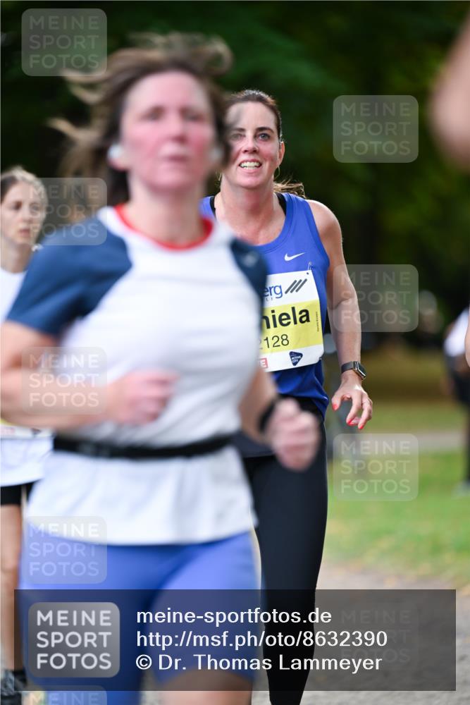 31.08.2025 - 21. Blankeneser Heldenlauf Dr. Thomas Lammeyer http://msf.ph/oto/8632390 31.08.2025 10:20:49 Laufen 2128 meine-sportfotos.de