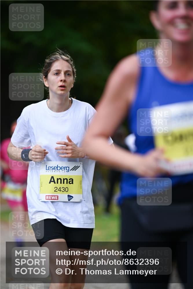31.08.2025 - 21. Blankeneser Heldenlauf Dr. Thomas Lammeyer http://msf.ph/oto/8632396 31.08.2025 10:20:50 Laufen 2430 meine-sportfotos.de