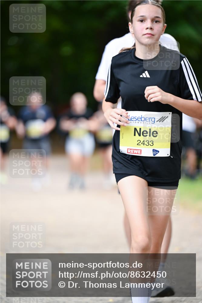 31.08.2025 - 21. Blankeneser Heldenlauf Dr. Thomas Lammeyer http://msf.ph/oto/8632450 31.08.2025 10:21:01 Laufen 2433 meine-sportfotos.de