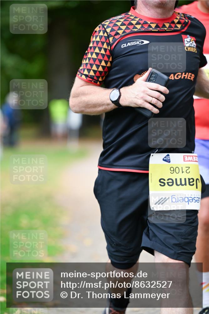 31.08.2025 - 21. Blankeneser Heldenlauf Dr. Thomas Lammeyer http://msf.ph/oto/8632527 31.08.2025 10:21:25 Laufen 2106 meine-sportfotos.de
