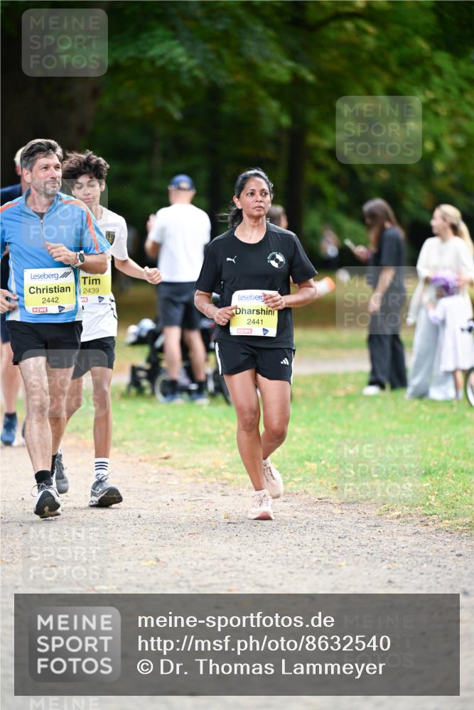 31.08.2025 - 21. Blankeneser Heldenlauf Dr. Thomas Lammeyer http://msf.ph/oto/8632540 31.08.2025 10:21:35 Laufen 2442, 2439, 2441 meine-sportfotos.de