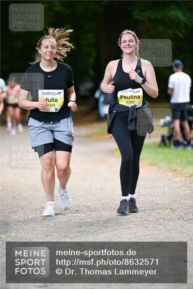 31.08.2025 - 21. Blankeneser Heldenlauf Dr. Thomas Lammeyer http://msf.ph/oto/8632571 31.08.2025 10:21:40 Laufen 2349, 411, 2350 meine-sportfotos.de