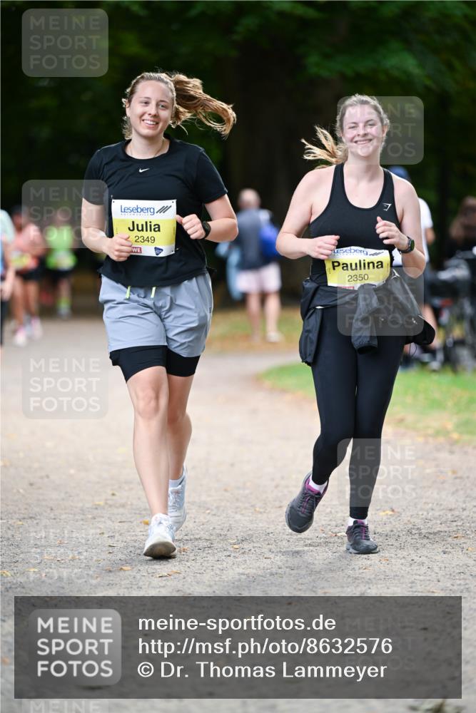 31.08.2025 - 21. Blankeneser Heldenlauf Dr. Thomas Lammeyer http://msf.ph/oto/8632576 31.08.2025 10:21:41 Laufen 2349, 2350 meine-sportfotos.de