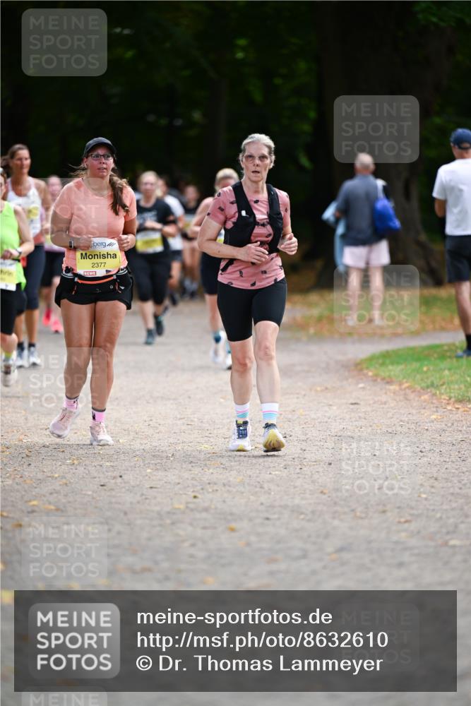31.08.2025 - 21. Blankeneser Heldenlauf Dr. Thomas Lammeyer http://msf.ph/oto/8632610 31.08.2025 10:21:51 Laufen 2377 meine-sportfotos.de