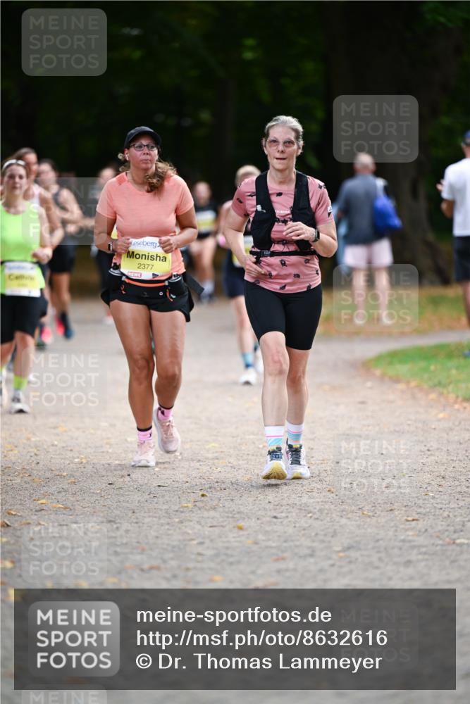 31.08.2025 - 21. Blankeneser Heldenlauf Dr. Thomas Lammeyer http://msf.ph/oto/8632616 31.08.2025 10:21:52 Laufen 2377 meine-sportfotos.de