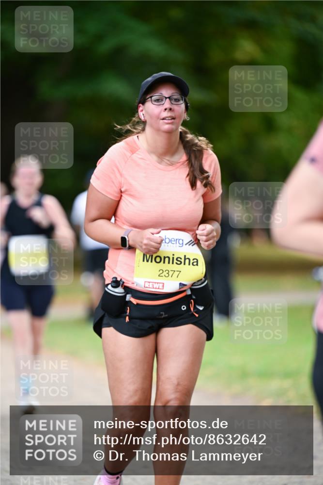 31.08.2025 - 21. Blankeneser Heldenlauf Dr. Thomas Lammeyer http://msf.ph/oto/8632642 31.08.2025 10:21:57 Laufen 2377 meine-sportfotos.de