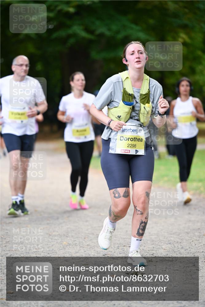 31.08.2025 - 21. Blankeneser Heldenlauf Dr. Thomas Lammeyer http://msf.ph/oto/8632703 31.08.2025 10:22:10 Laufen 2298 meine-sportfotos.de
