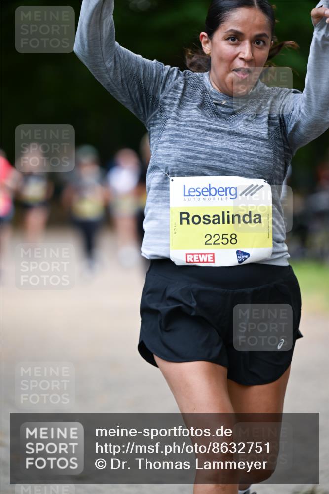 31.08.2025 - 21. Blankeneser Heldenlauf Dr. Thomas Lammeyer http://msf.ph/oto/8632751 31.08.2025 10:22:22 Laufen 2258 meine-sportfotos.de