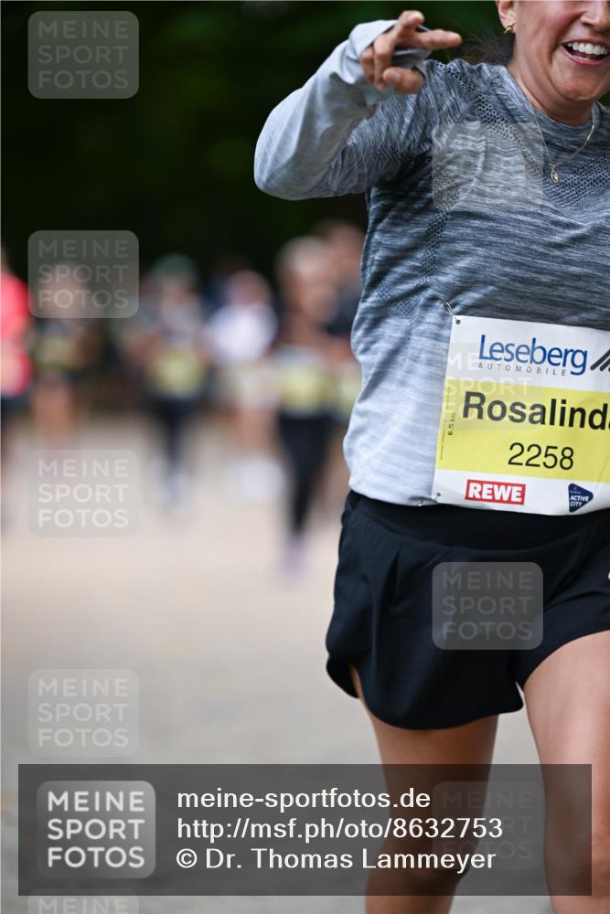 31.08.2025 - 21. Blankeneser Heldenlauf Dr. Thomas Lammeyer http://msf.ph/oto/8632753 31.08.2025 10:22:22 Laufen 2258 meine-sportfotos.de