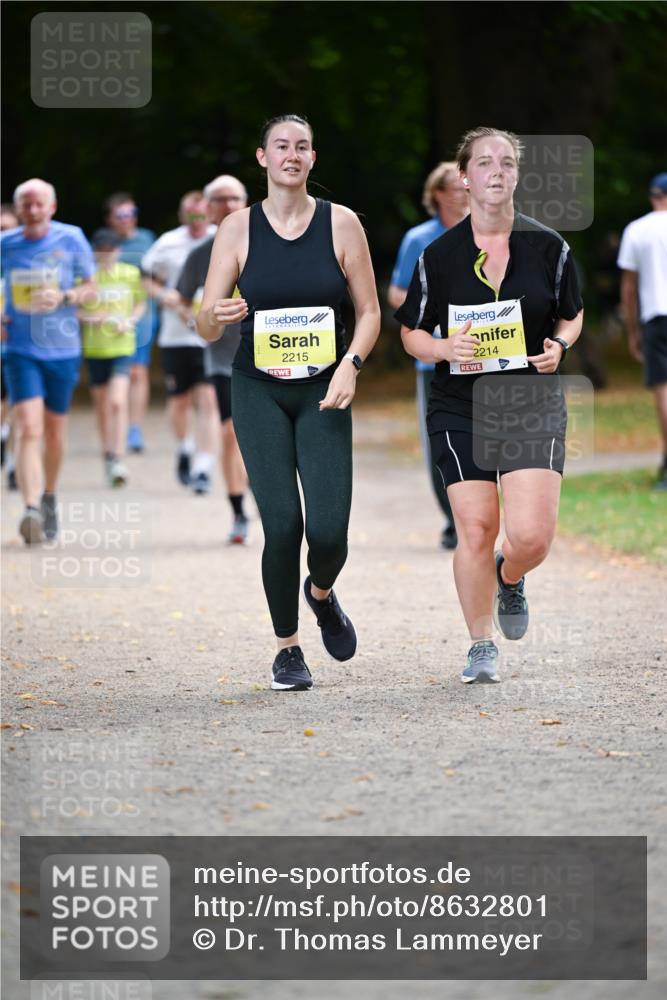 31.08.2025 - 21. Blankeneser Heldenlauf Dr. Thomas Lammeyer http://msf.ph/oto/8632801 31.08.2025 10:22:32 Laufen 2215, 2214 meine-sportfotos.de