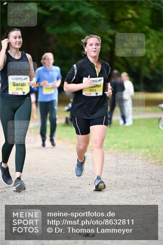 31.08.2025 - 21. Blankeneser Heldenlauf Dr. Thomas Lammeyer http://msf.ph/oto/8632811 31.08.2025 10:22:34 Laufen 2215, 2214 meine-sportfotos.de