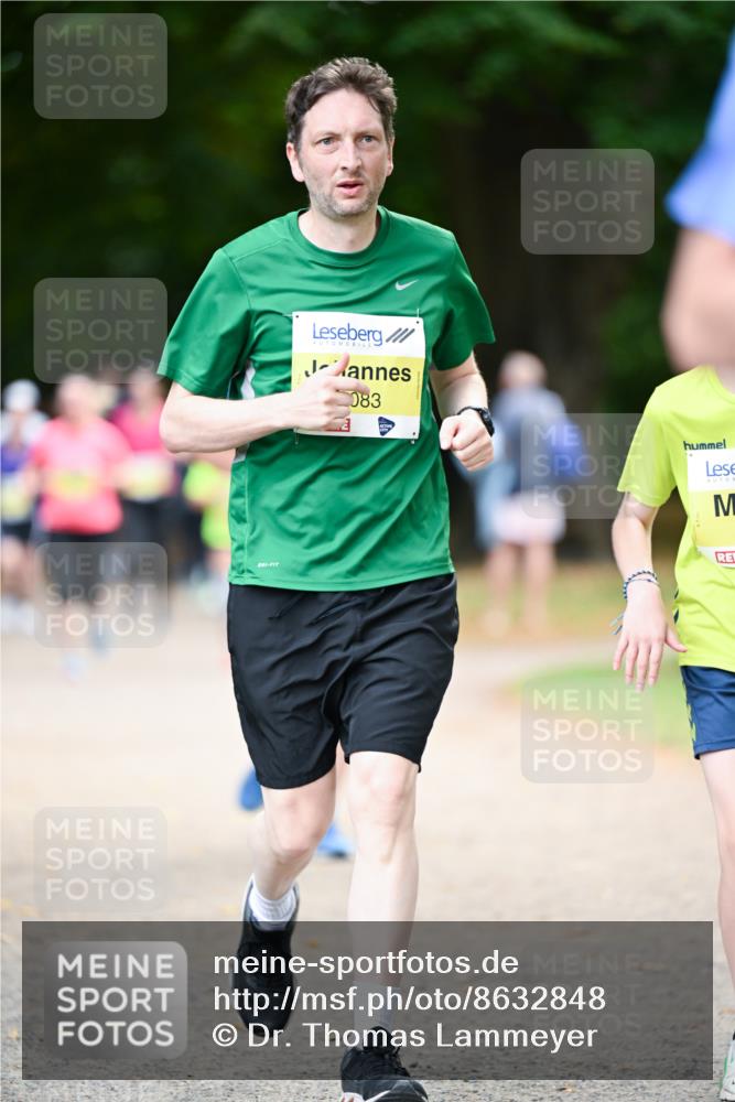 31.08.2025 - 21. Blankeneser Heldenlauf Dr. Thomas Lammeyer http://msf.ph/oto/8632848 31.08.2025 10:22:41 Laufen 083 meine-sportfotos.de