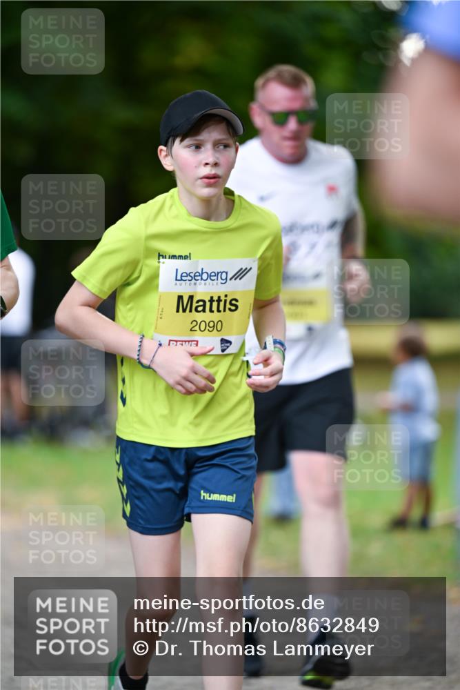 31.08.2025 - 21. Blankeneser Heldenlauf Dr. Thomas Lammeyer http://msf.ph/oto/8632849 31.08.2025 10:22:42 Laufen 2090 meine-sportfotos.de