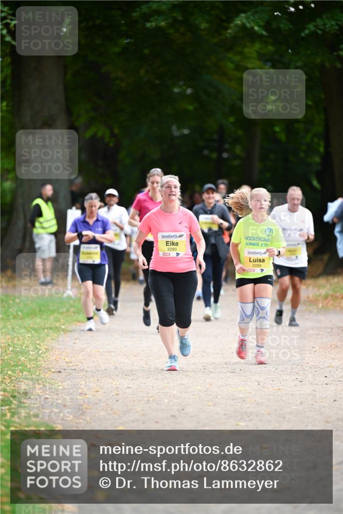 31.08.2025 - 21. Blankeneser Heldenlauf Dr. Thomas Lammeyer http://msf.ph/oto/8632862 31.08.2025 10:22:46 Laufen 2290, 2022, 2289 meine-sportfotos.de