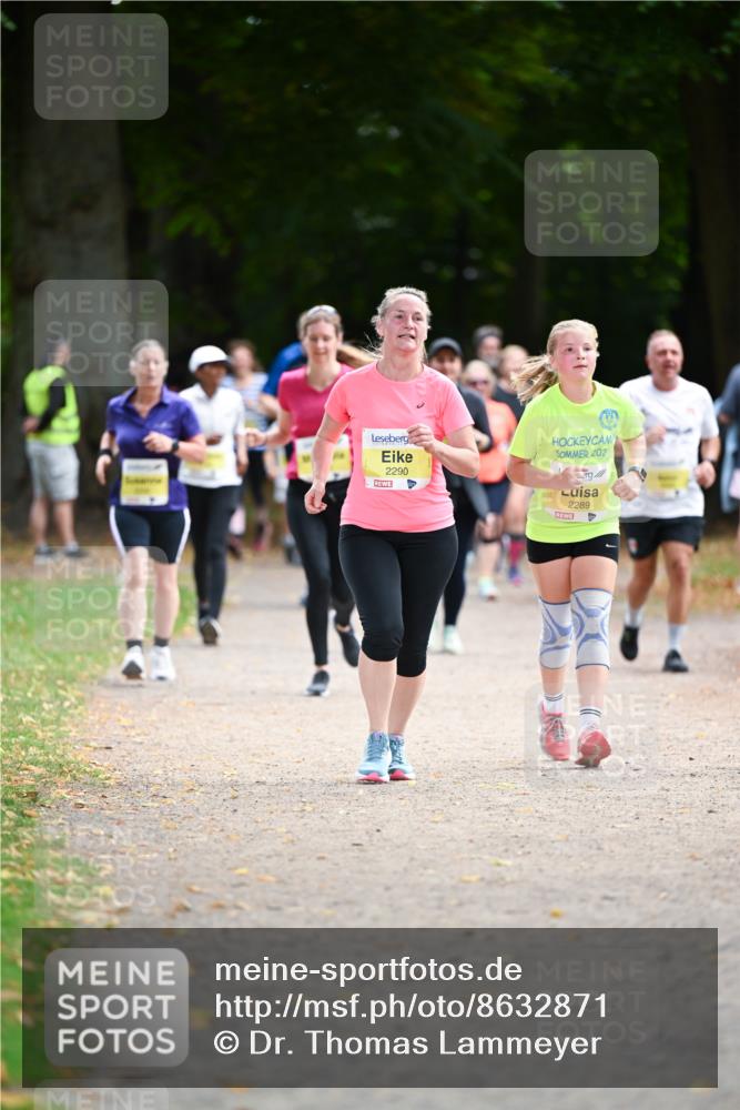 31.08.2025 - 21. Blankeneser Heldenlauf Dr. Thomas Lammeyer http://msf.ph/oto/8632871 31.08.2025 10:22:47 Laufen 2290, 202, 2289 meine-sportfotos.de