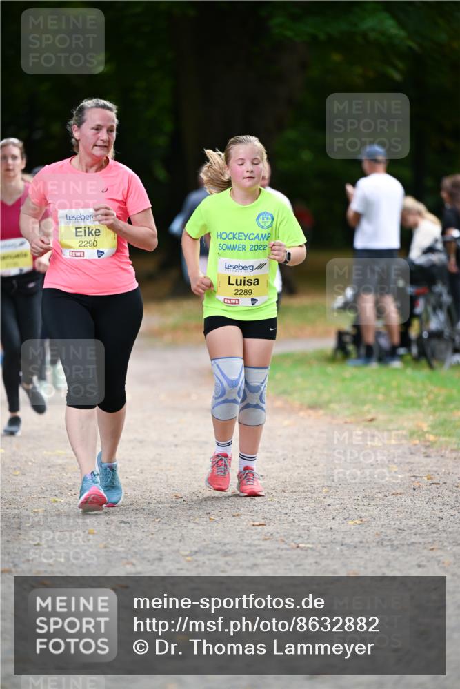 31.08.2025 - 21. Blankeneser Heldenlauf Dr. Thomas Lammeyer http://msf.ph/oto/8632882 31.08.2025 10:22:49 Laufen 2296, 2022, 2289 meine-sportfotos.de