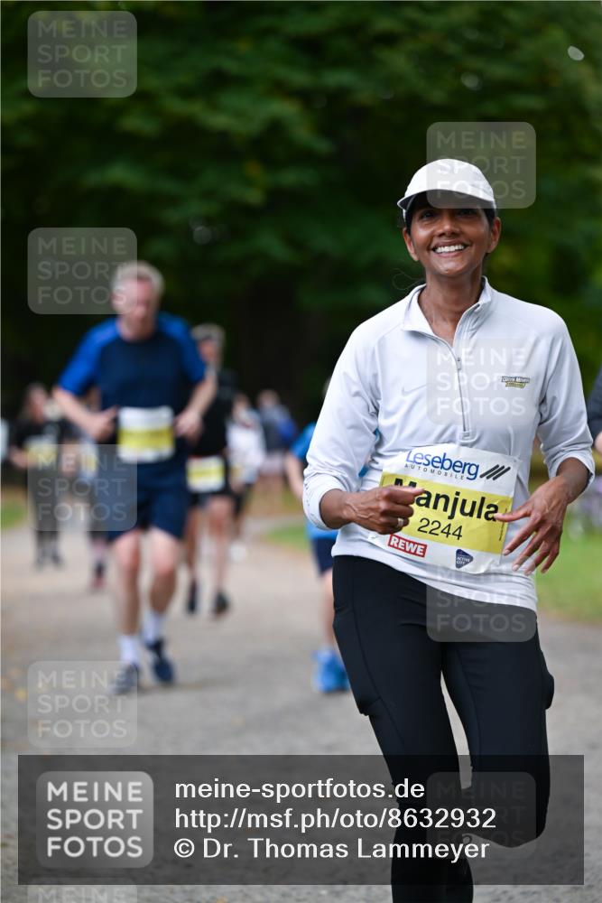 31.08.2025 - 21. Blankeneser Heldenlauf Dr. Thomas Lammeyer http://msf.ph/oto/8632932 31.08.2025 10:22:58 Laufen 2244 meine-sportfotos.de