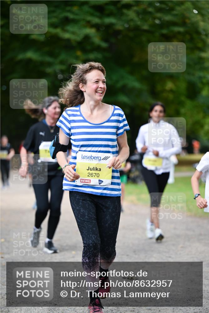 31.08.2025 - 21. Blankeneser Heldenlauf Dr. Thomas Lammeyer http://msf.ph/oto/8632957 31.08.2025 10:23:04 Laufen 2670 meine-sportfotos.de