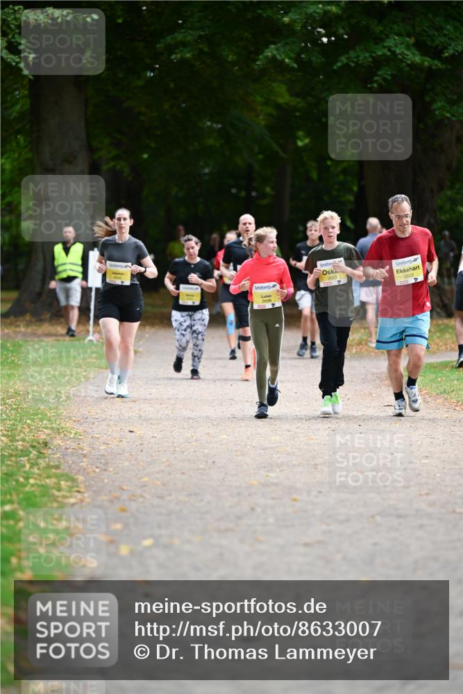 31.08.2025 - 21. Blankeneser Heldenlauf Dr. Thomas Lammeyer http://msf.ph/oto/8633007 31.08.2025 10:23:16 Laufen 2696, 2623, 2622 meine-sportfotos.de