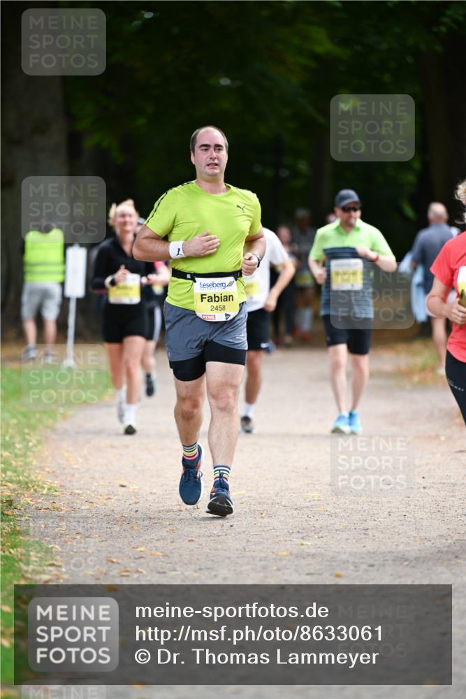 31.08.2025 - 21. Blankeneser Heldenlauf Dr. Thomas Lammeyer http://msf.ph/oto/8633061 31.08.2025 10:23:31 Laufen 2458 meine-sportfotos.de