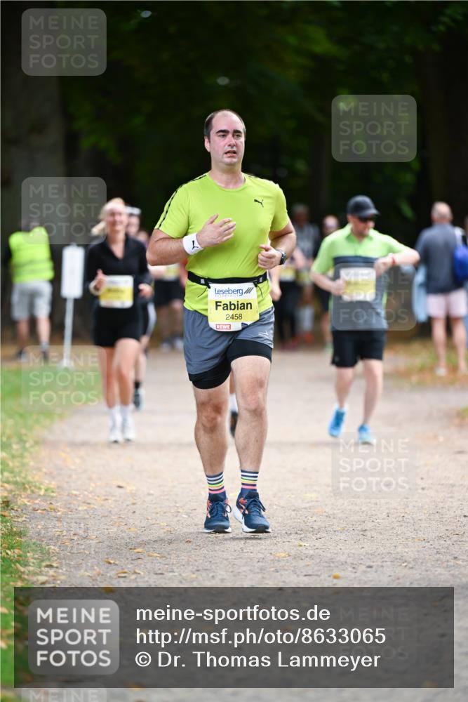 31.08.2025 - 21. Blankeneser Heldenlauf Dr. Thomas Lammeyer http://msf.ph/oto/8633065 31.08.2025 10:23:32 Laufen 2458 meine-sportfotos.de