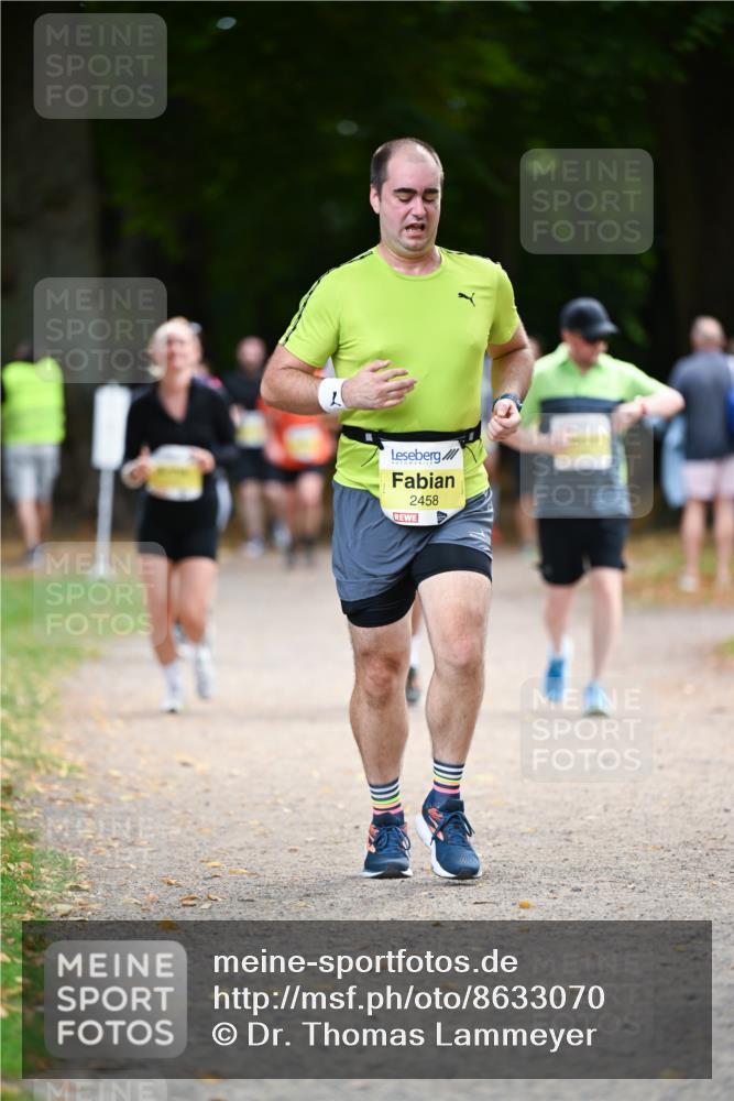 31.08.2025 - 21. Blankeneser Heldenlauf Dr. Thomas Lammeyer http://msf.ph/oto/8633070 31.08.2025 10:23:33 Laufen 2458 meine-sportfotos.de
