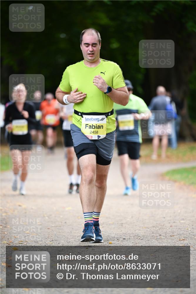 31.08.2025 - 21. Blankeneser Heldenlauf Dr. Thomas Lammeyer http://msf.ph/oto/8633071 31.08.2025 10:23:33 Laufen 2458 meine-sportfotos.de