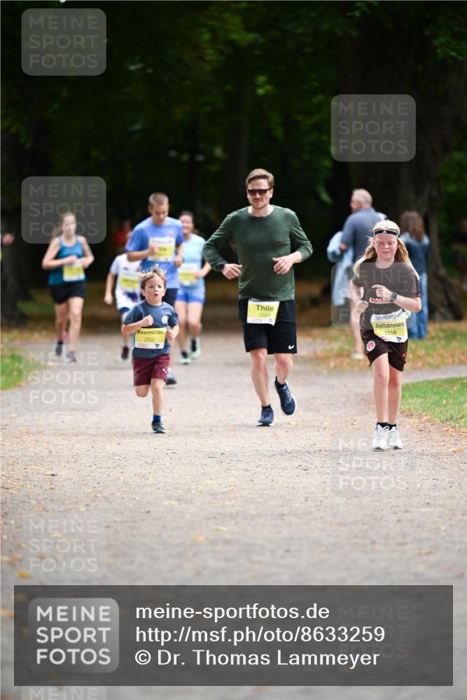 31.08.2025 - 21. Blankeneser Heldenlauf Dr. Thomas Lammeyer http://msf.ph/oto/8633259 31.08.2025 10:24:23 Laufen 2522, 2520, 2316 meine-sportfotos.de