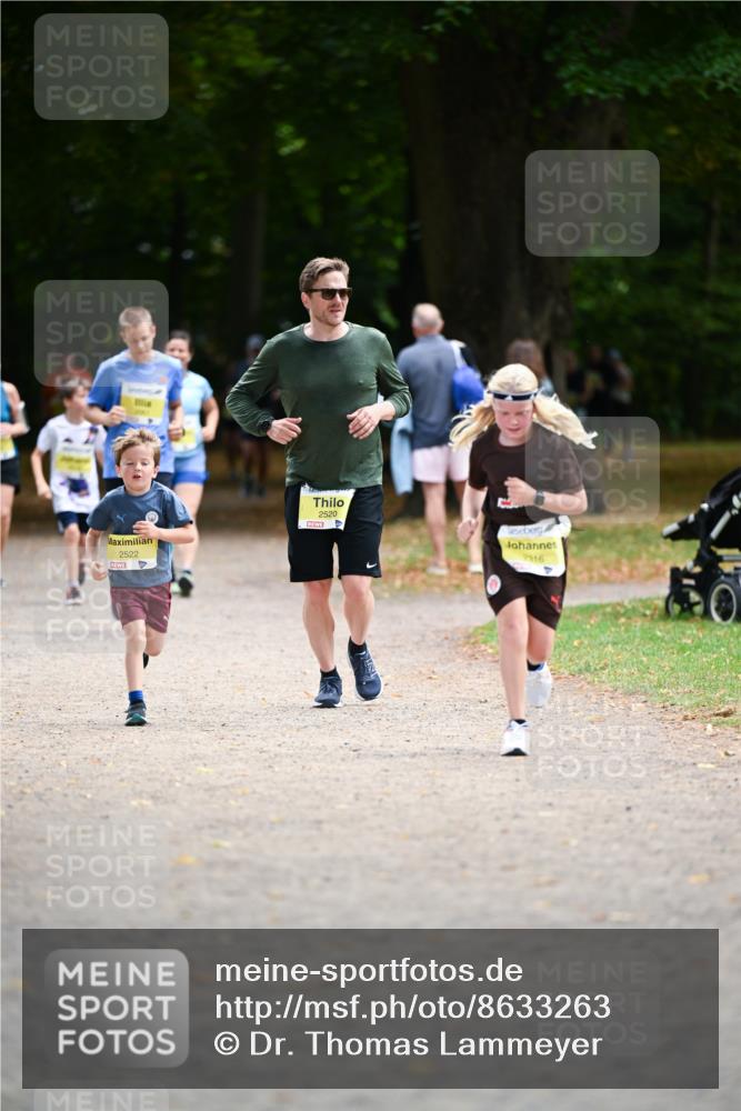 31.08.2025 - 21. Blankeneser Heldenlauf Dr. Thomas Lammeyer http://msf.ph/oto/8633263 31.08.2025 10:24:24 Laufen 2522, 2520, 2316 meine-sportfotos.de