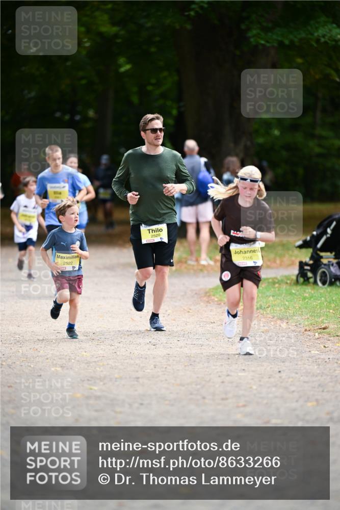 31.08.2025 - 21. Blankeneser Heldenlauf Dr. Thomas Lammeyer http://msf.ph/oto/8633266 31.08.2025 10:24:24 Laufen 2522, 2520, 2316, 60 meine-sportfotos.de