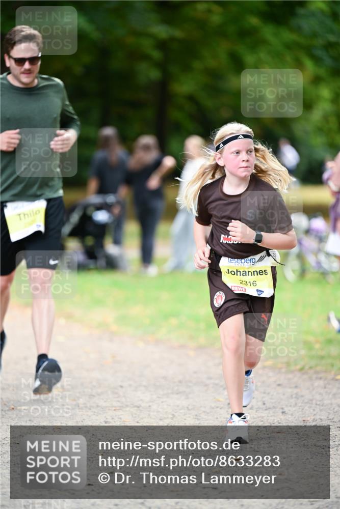 31.08.2025 - 21. Blankeneser Heldenlauf Dr. Thomas Lammeyer http://msf.ph/oto/8633283 31.08.2025 10:24:27 Laufen 2316 meine-sportfotos.de