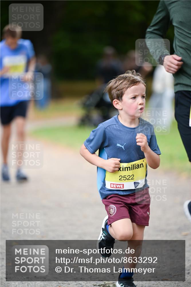31.08.2025 - 21. Blankeneser Heldenlauf Dr. Thomas Lammeyer http://msf.ph/oto/8633292 31.08.2025 10:24:29 Laufen 2522 meine-sportfotos.de