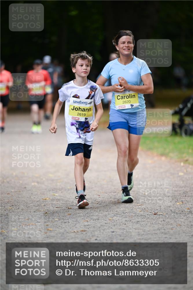 31.08.2025 - 21. Blankeneser Heldenlauf Dr. Thomas Lammeyer http://msf.ph/oto/8633305 31.08.2025 10:24:33 Laufen 2619, 2620, 30 meine-sportfotos.de