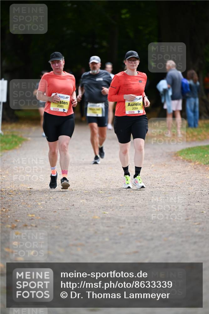 31.08.2025 - 21. Blankeneser Heldenlauf Dr. Thomas Lammeyer http://msf.ph/oto/8633339 31.08.2025 10:24:40 Laufen 2084, 2085 meine-sportfotos.de