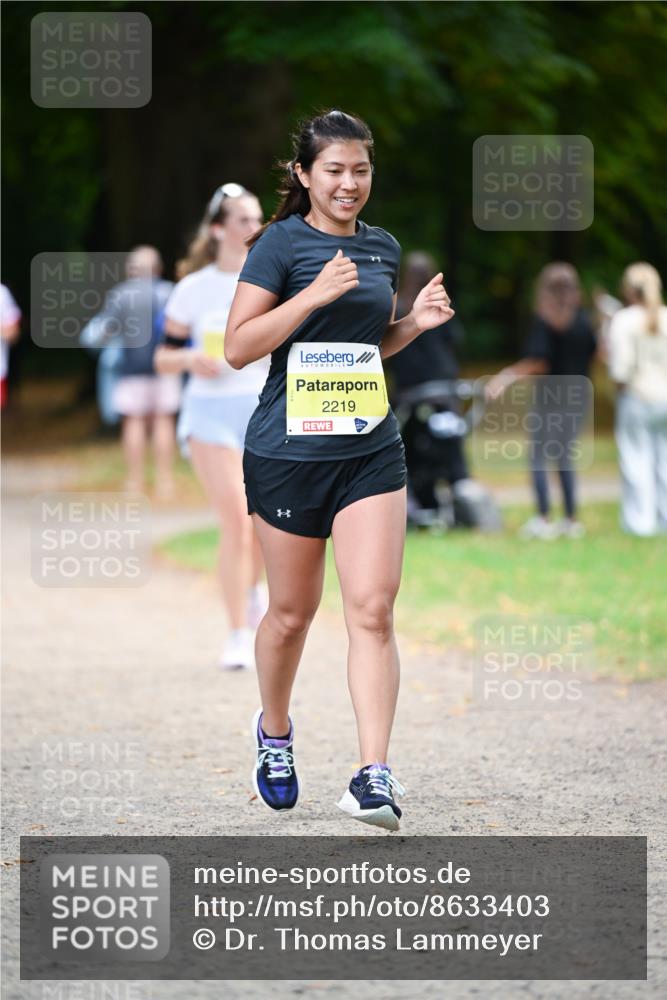 31.08.2025 - 21. Blankeneser Heldenlauf Dr. Thomas Lammeyer http://msf.ph/oto/8633403 31.08.2025 10:24:51 Laufen 2219 meine-sportfotos.de