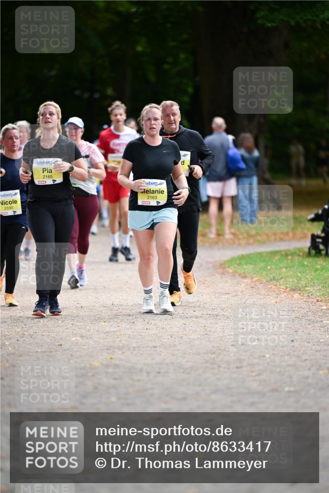 31.08.2025 - 21. Blankeneser Heldenlauf Dr. Thomas Lammeyer http://msf.ph/oto/8633417 31.08.2025 10:24:55 Laufen 4, 2163, 2590, 2165 meine-sportfotos.de