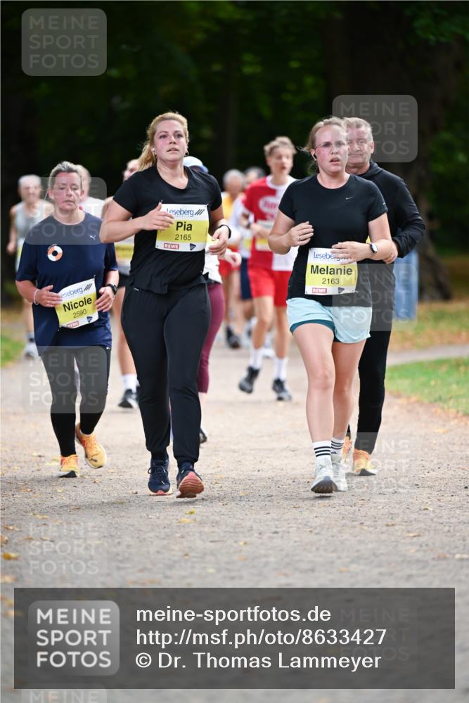 31.08.2025 - 21. Blankeneser Heldenlauf Dr. Thomas Lammeyer http://msf.ph/oto/8633427 31.08.2025 10:24:57 Laufen 2590, 2165, 2163 meine-sportfotos.de